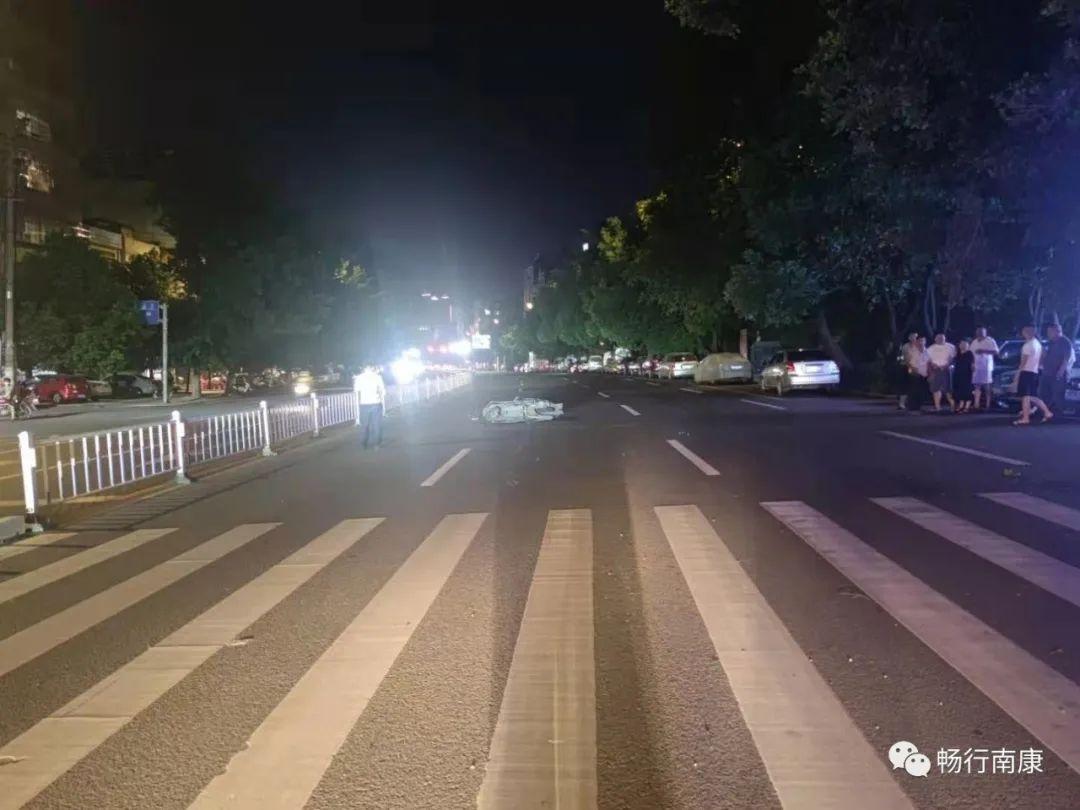 南康交通事故最新报道